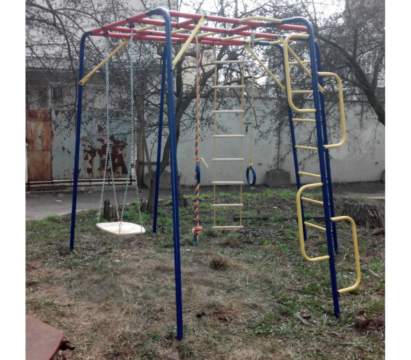 картинка Детский спортивный комплекс для дачи Пионер "Призма" от магазина Лазалка